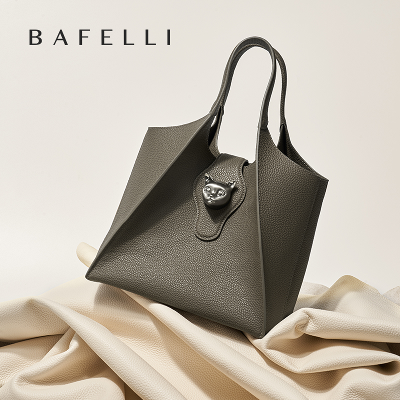 Sac à main fourre-tout de voya - Travel Accessories Luxury Brands avis et prix