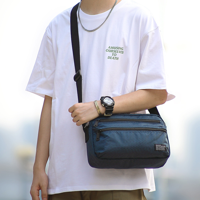 Sac à bandoulière minimaliste  - Travel Accessories In Japan avis et prix